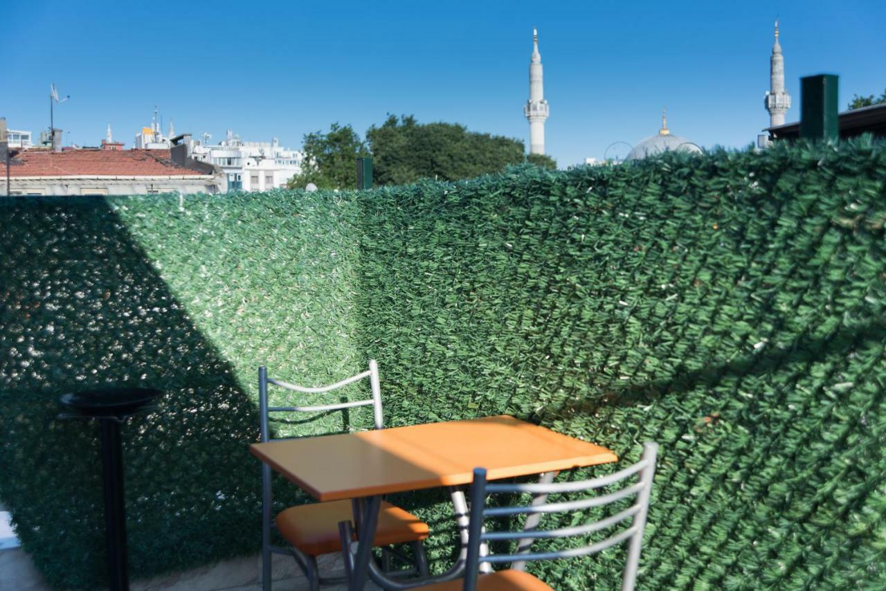 Öz Dünya Hotel Estambul Exterior foto