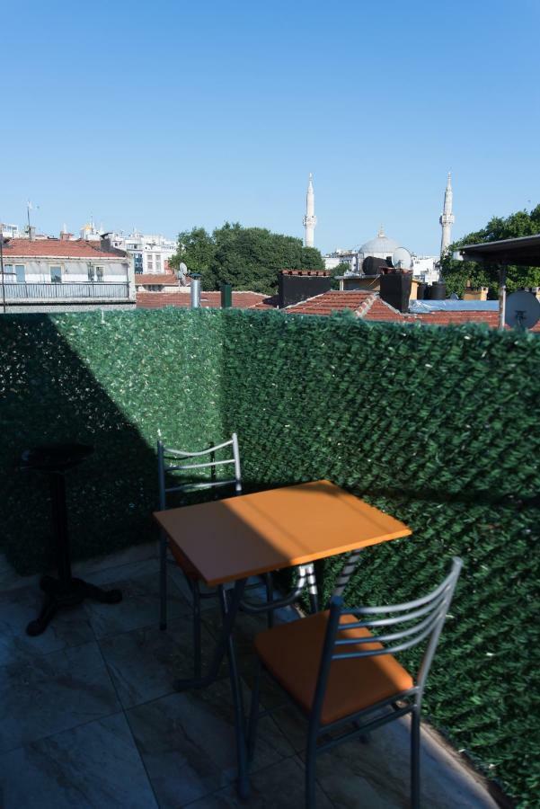 Öz Dünya Hotel Estambul Exterior foto